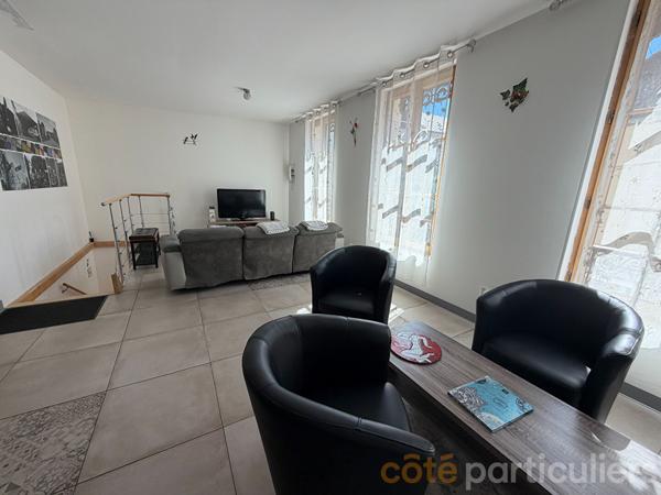 Vente
                Immeuble92 m² - 5 Pièces -
                    LIGNIERES (18160)