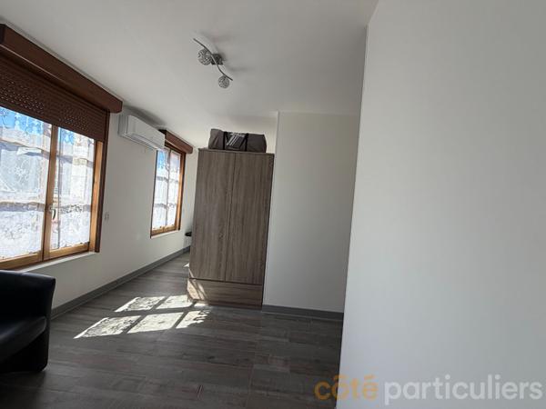 Vente
                Immeuble92 m² - 5 Pièces -
                    LIGNIERES (18160)