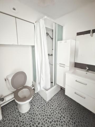 À LOUER - STUDIO - BRETIGNY/O