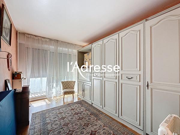 À vendre - Appartement 5 pièces de 100 m² - Tours Sud, proche commodités