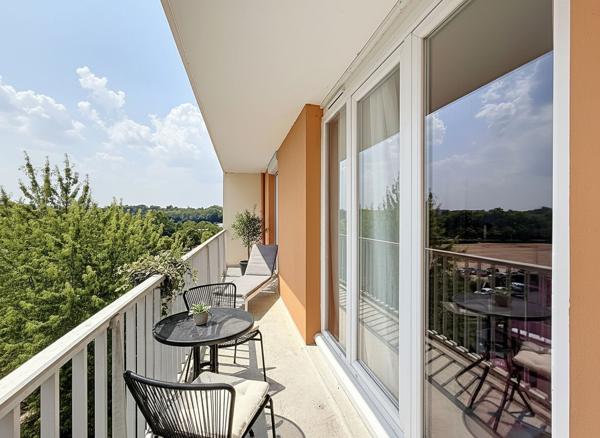 Appartement centre ville de Meaux - proche pâtis - F3 - 2 chambres - balcon - cave - stationnement extérieur
