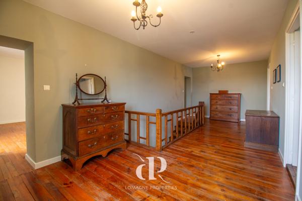 Vic-Fezensac (32190) Maison en pierre sur 4 hectares de prairies de fleurs sauvages