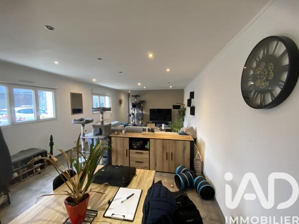 Maison à vendre 4 pièces 82 m² Saint-Benoît-sur-Seine
