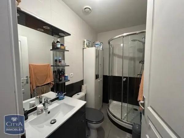Appartement à louer 3 pièces 71m²