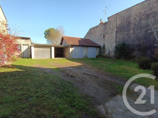 Immeuble à vendre  228 m2 TARBES - 65