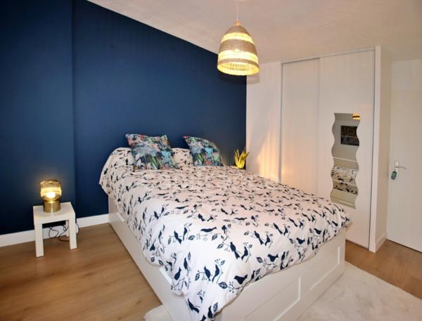 Emplacement rare à Évian : T4 rénové à 60 secondes du lac