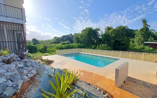 Appartement à louer    1 pièce •  Remire-Montjoly