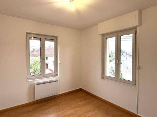 Appartement F 3 avec garage & cave