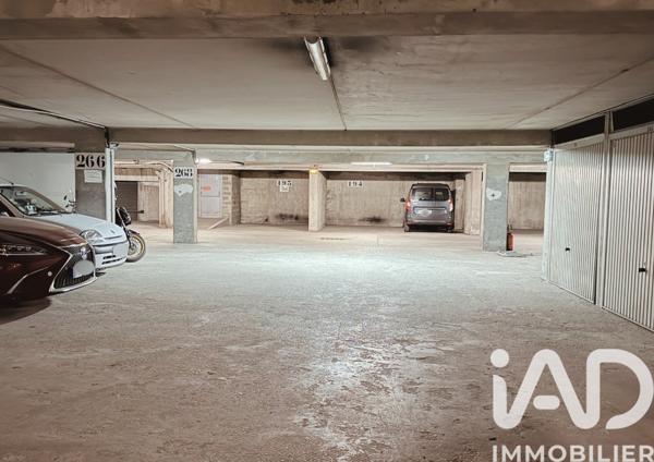Parking à vendre 12 m² Paris 19