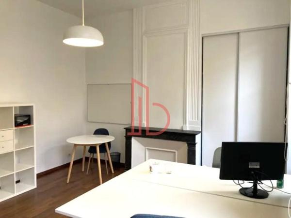 Bureau de 125 m² à louer à Bordeaux Centre