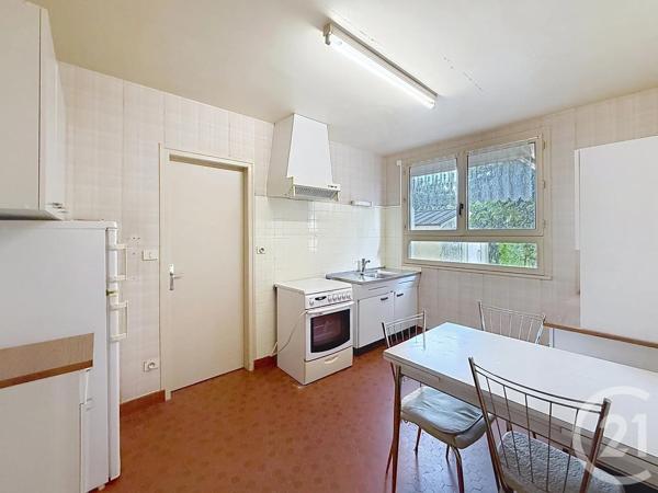 Maison à vendre  5 pièces - 114,01 m 2   CHARTRES  - 28