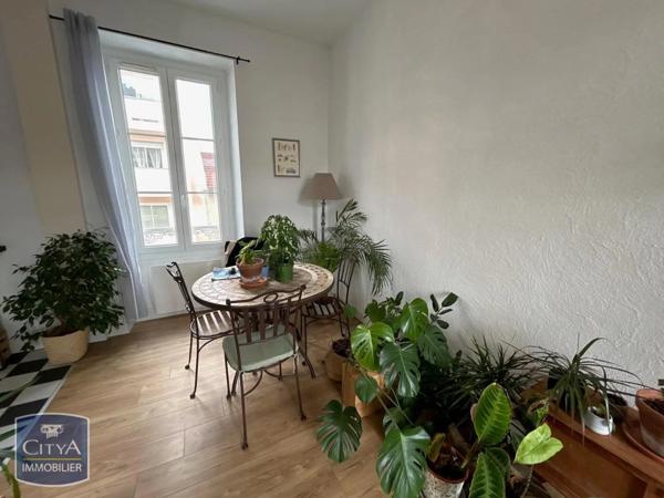 Appartement à louer 3 pièces 45.82m²