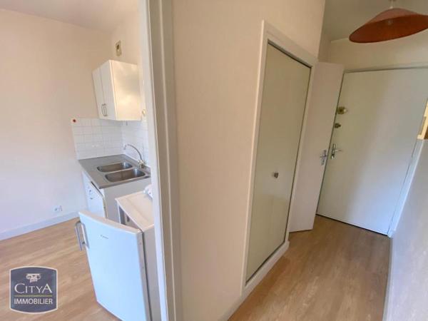 Appartement à louer 1 pièce 18.38m² Blois (41000)