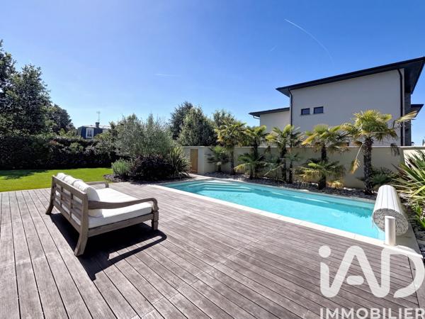 Maison à vendre 9 pièces 342 m² Croissy-sur-Seine