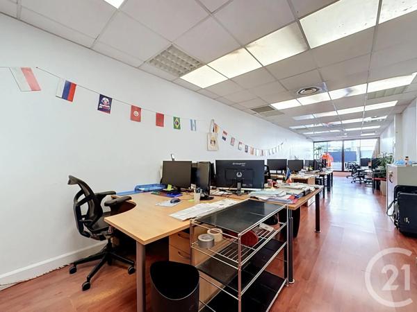 à vendre  279,07 m 2   COLOMBES  - 92