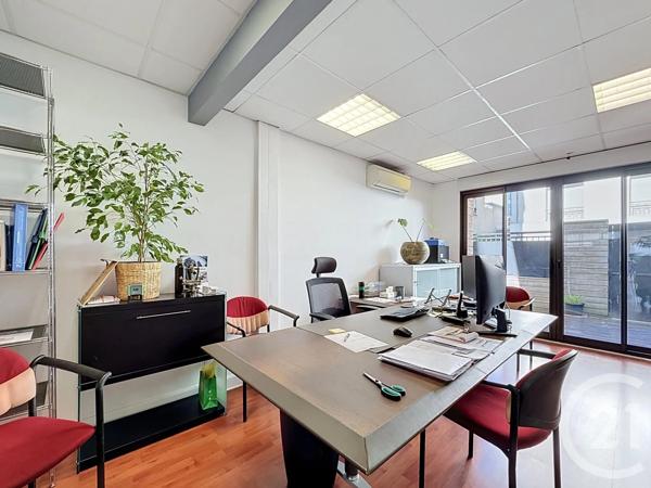 à vendre  279,07 m 2   COLOMBES  - 92