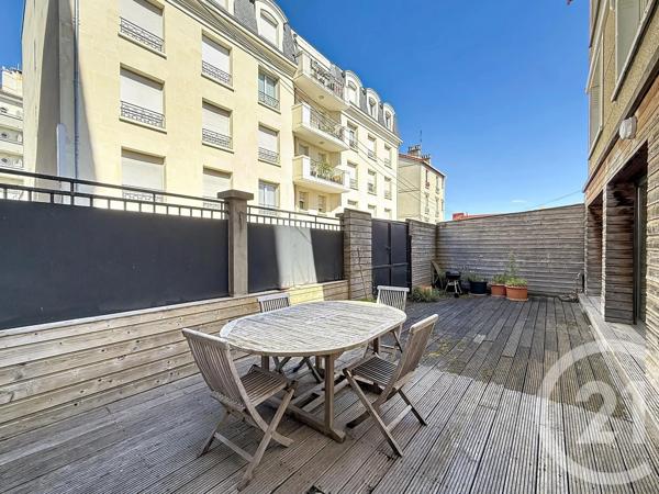 à vendre  279,07 m 2   COLOMBES  - 92