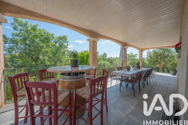 Maison à vendre 15 pièces 304,15 m² Lagorce