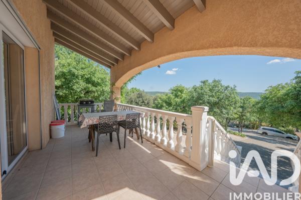 Maison à vendre 15 pièces 304,15 m² Lagorce