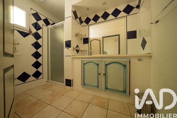 Maison à vendre 15 pièces 304,15 m² Lagorce