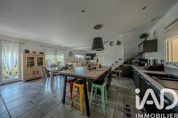Maison à vendre 15 pièces 304,15 m² Lagorce