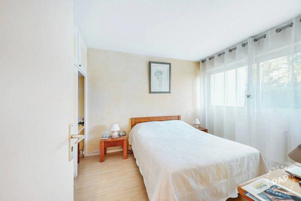 Appartement à vendre 2 pièces en reez de jardin ANTIBES (06)