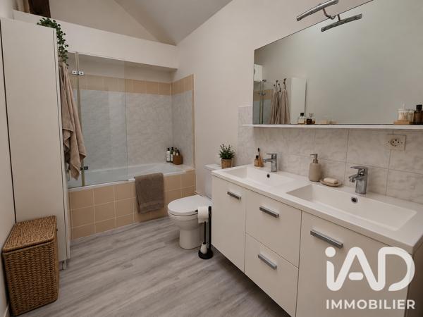 Location appartement 4 pièces 78 m² Châlons-en-Champagne