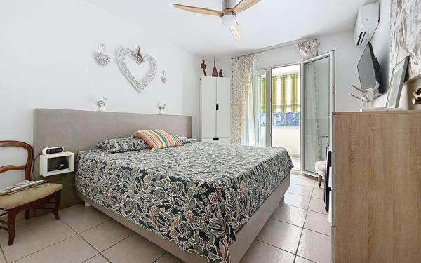 Appartement à vendre    3 pièces • 59,97 m2 Fréjus