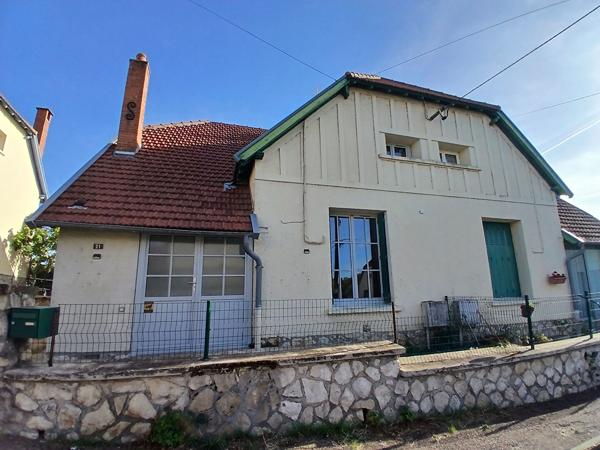 Maison Saumur 3 pièce(s) 76.29 m2