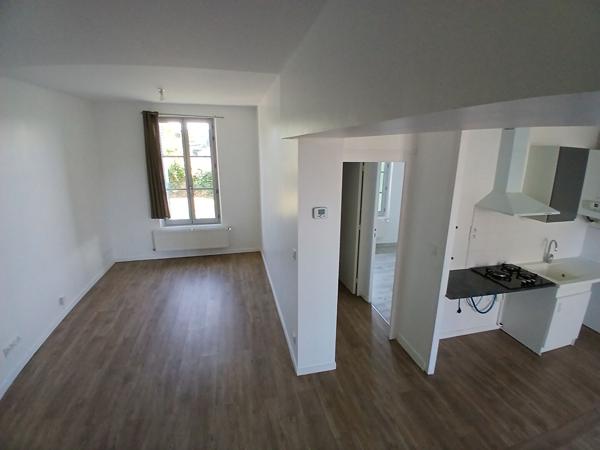 Maison Saumur 3 pièce(s) 76.29 m2