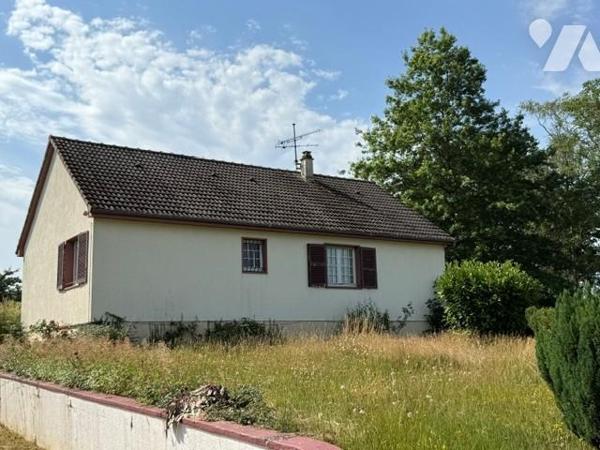 ENTRE LISIEUX ET ORBEC PAVILLON PLAIN-PIED BEAU POTENTIEL BEL ENVIRONNEMENT