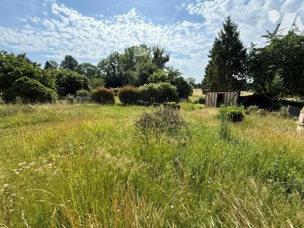 ENTRE LISIEUX ET ORBEC PAVILLON PLAIN-PIED BEAU POTENTIEL BEL ENVIRONNEMENT