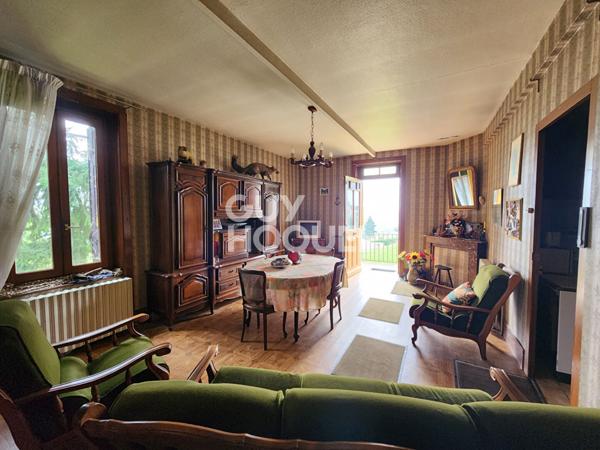 Maison avec dépendances Chagnon