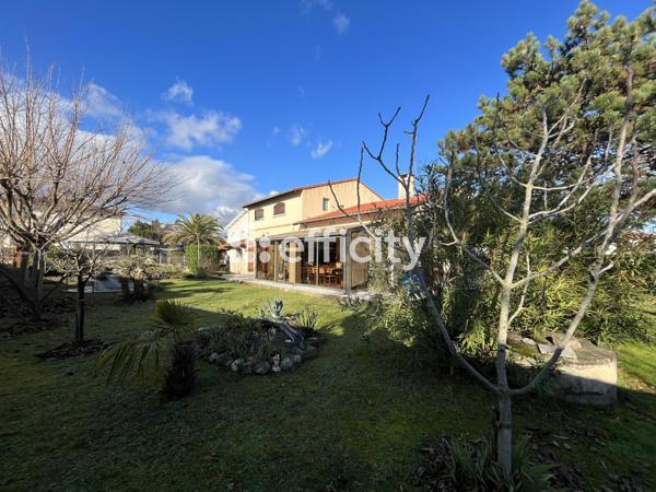 Maison 6 pièces - 157 m²