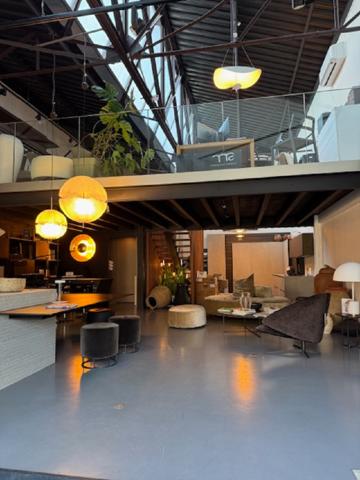 Location local commercial La Rochelle - 162 m² - 3 000 €/mois