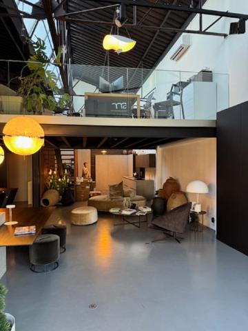 Location local commercial La Rochelle - 162 m² - 3 000 €/mois