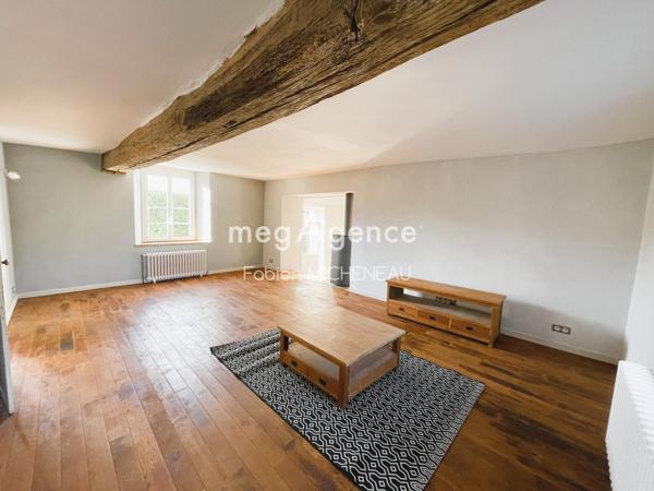 Maison à VEZINS, 49340 - 10 pièces 233m²