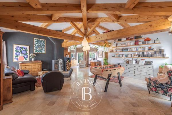 Lorgues, Maison 7 Chambres -  330 m² à vendre