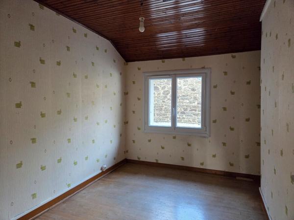 Immeuble à usage mixte de 115m²