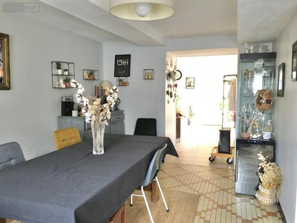 Maison à vendre à Sablé-sur-Sarthe dans la Sarthe (72300), ref : 72068-1970