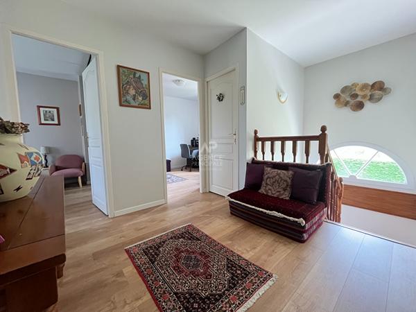 Maison Pontoise TRIBUNAL 7 pièce(s) 206.65 m² €698 000 ** - Référence 11015