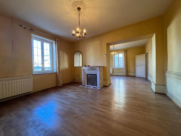 Maison de caractère du XIXe siècle de 170 m² sur une parcelle de 466 m²  BLAINVILLE SUR L'EAU (54)