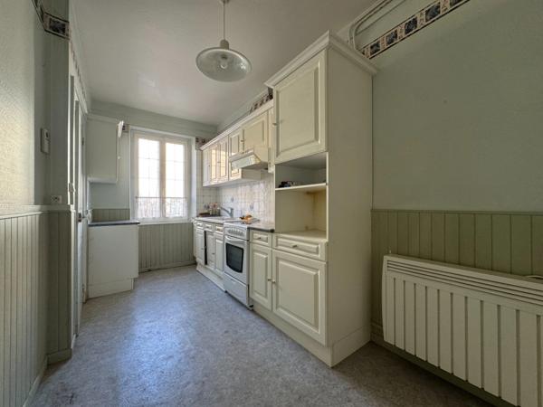 Maison de caractère du XIXe siècle de 170 m² sur une parcelle de 466 m²  BLAINVILLE SUR L'EAU (54)