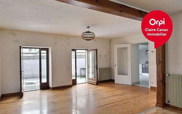 Immeuble à vendre    2 pièces •  Mazamet