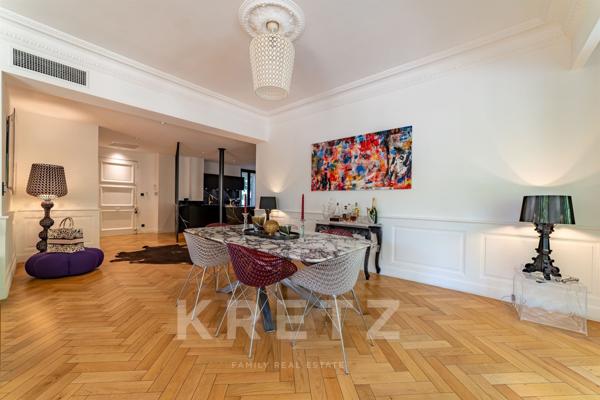 AIX-EN-PROVENCE - CENTRE-VILLE - APPARTEMENT 123M2 - 2 CHAMBRES - ASCENSEUR - PROXIMITÉ PARC JOURDAN