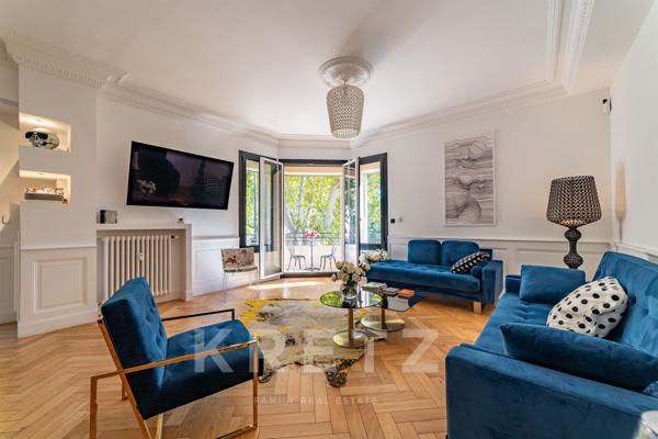 AIX-EN-PROVENCE - CENTRE-VILLE - APPARTEMENT 123M2 - 2 CHAMBRES - ASCENSEUR - PROXIMITÉ PARC JOURDAN