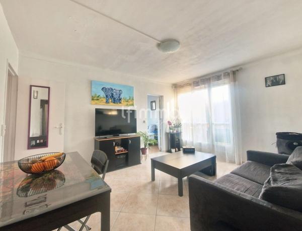 T3 lumineux, sans vis-à-vis – Cave & parking – Domont