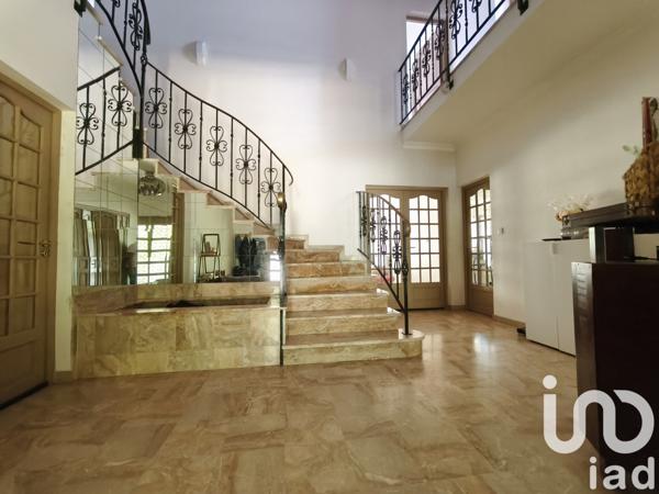 Maison à vendre 9 pièces 303 m² Noisy-le-Grand