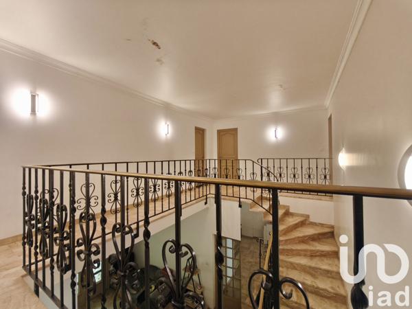 Maison à vendre 9 pièces 303 m² Noisy-le-Grand