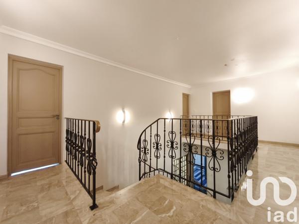 Maison à vendre 9 pièces 303 m² Noisy-le-Grand